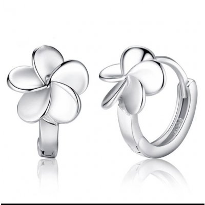 ♡シルバー925プルメリアピアス♡