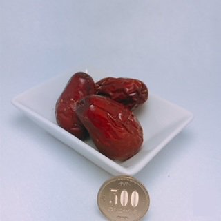 アンチエイジング　薬膳食材　【なつめ】（大棗）　３００ｇ【新疆ウイグル産】